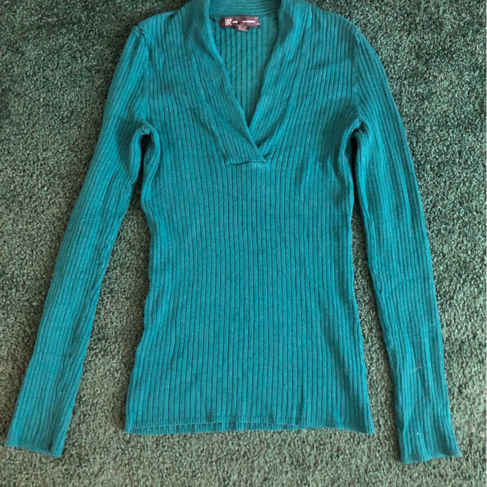 Long sleeved shirt